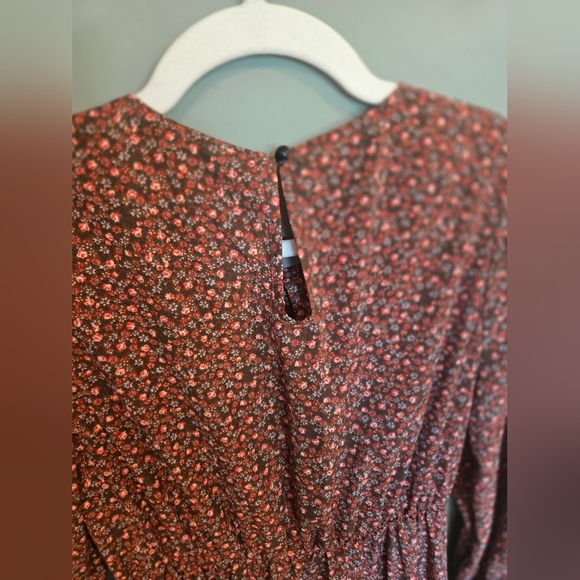 Ditzy Floral Long Puff Sleeve Dress - Picture 4 of 5